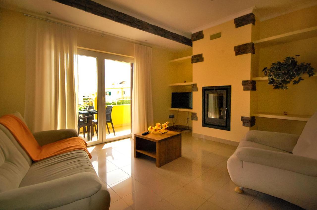 Villa Alice - Free Wifi & Air Co & Swimming Pool - By Bedzy Albufeira Exterior photo
